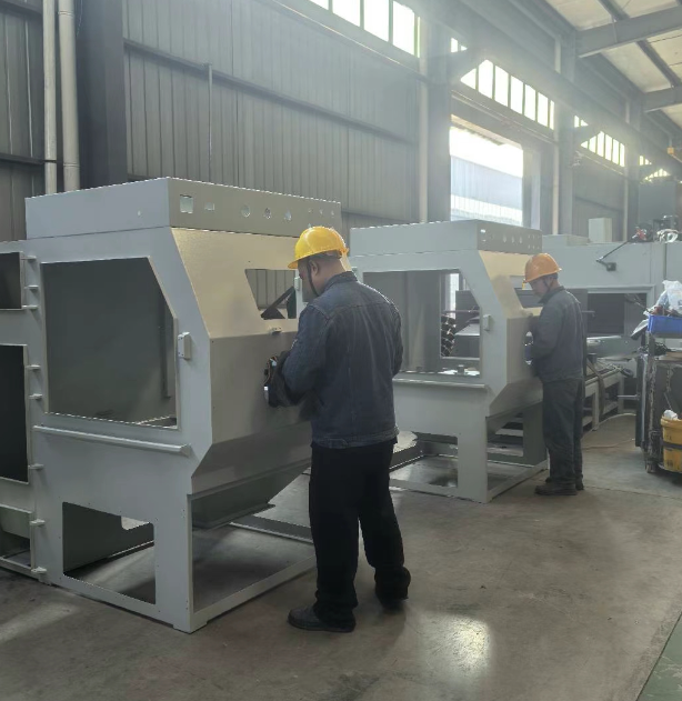 佛山喷砂机砂料选择攻略 适配不同工件