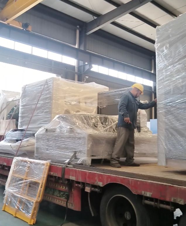 佛山喷砂机软管易破损？选择与保养技巧